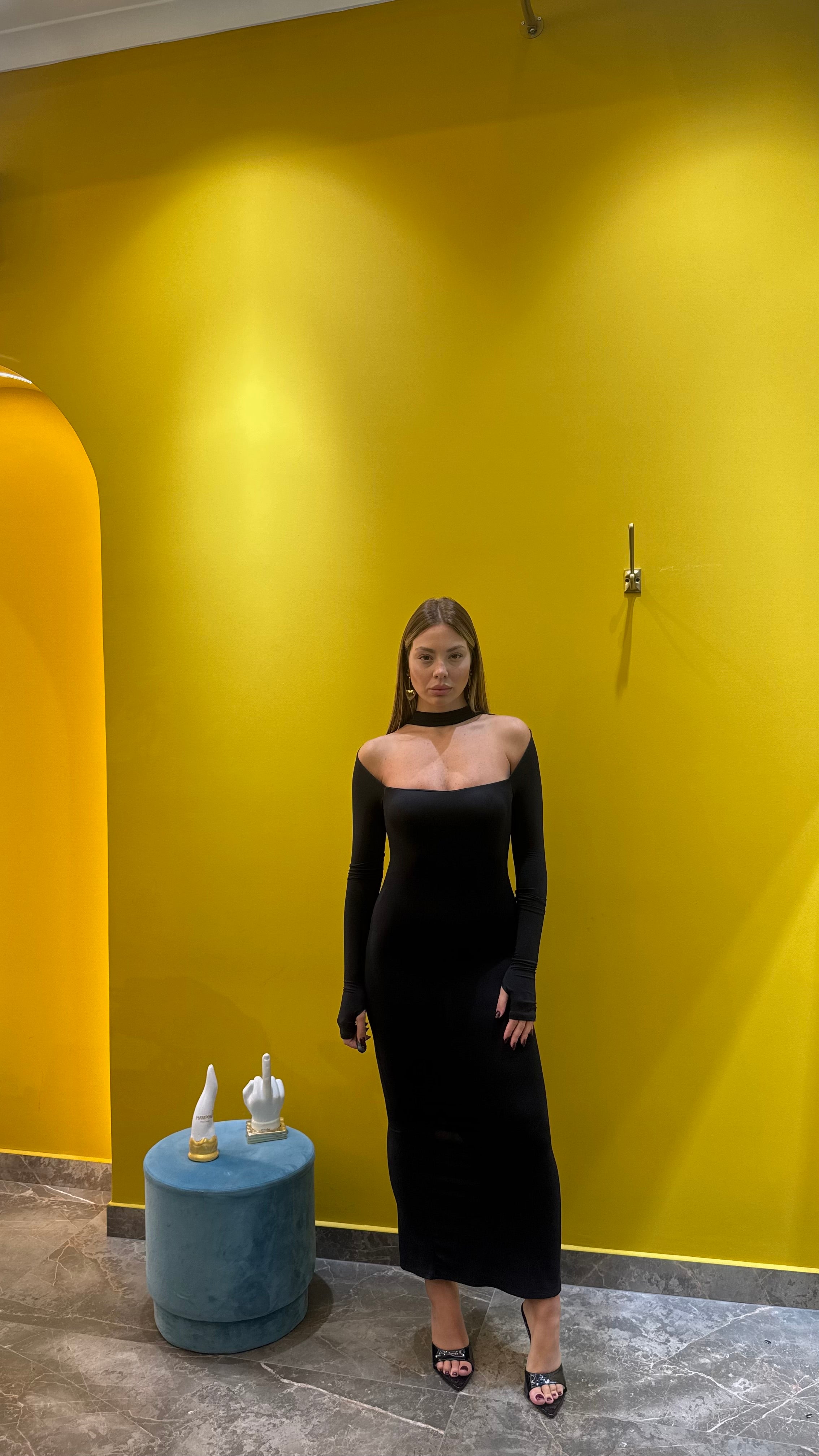 Dress CEO