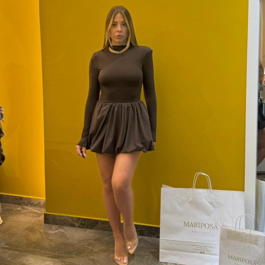 Dress dolly