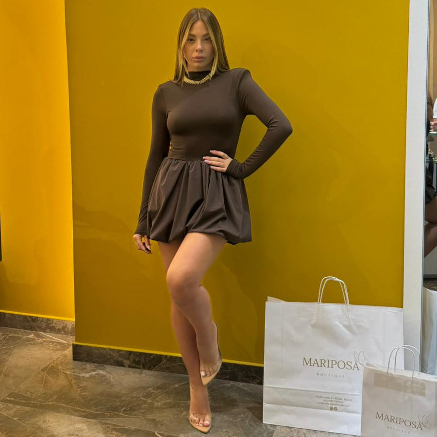 Dress dolly