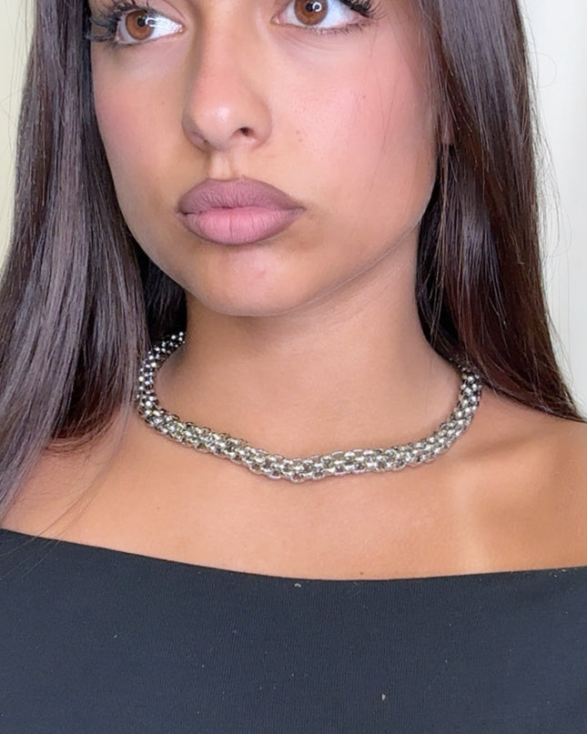 COLLIER DOUBLE